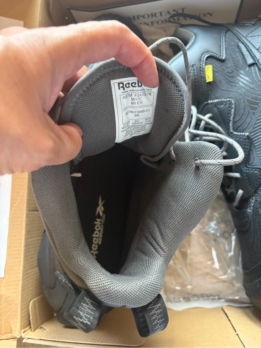 Reebok Men's Black Rugged Trail Sneakers
